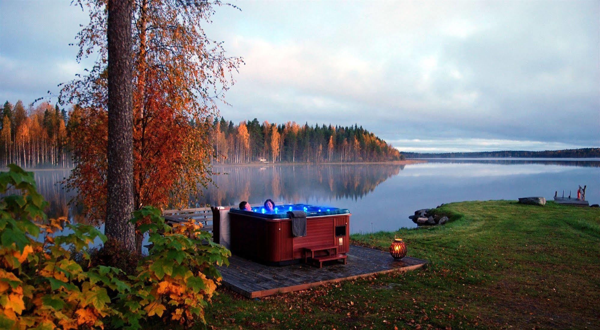 Revontuli Resort Rooms Hankasalmi Exterior foto